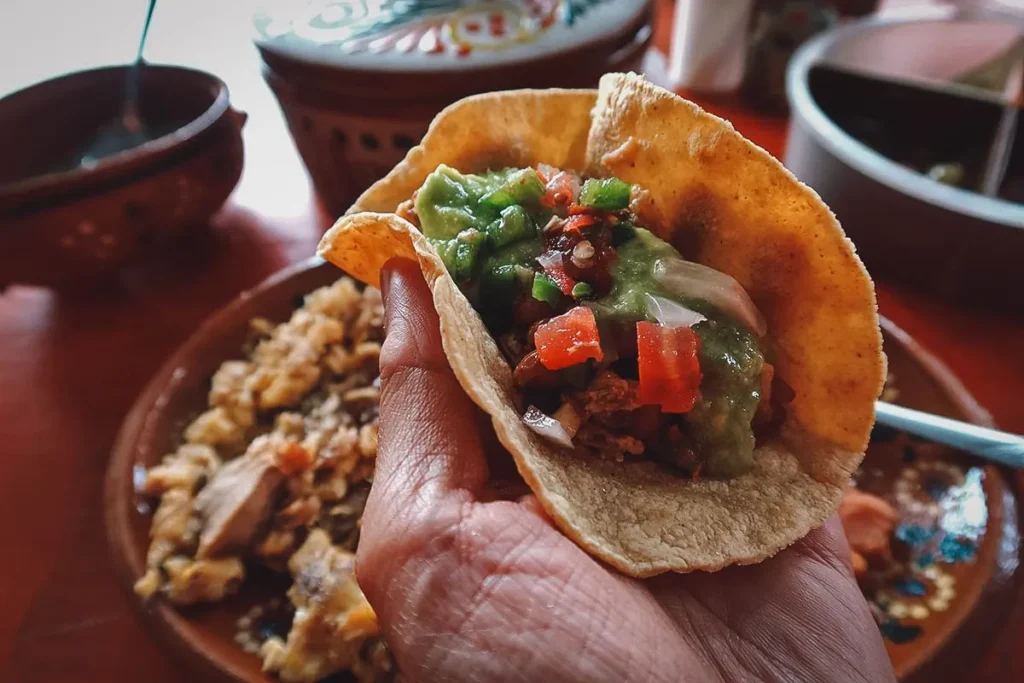 carnitas el guero2.jpg